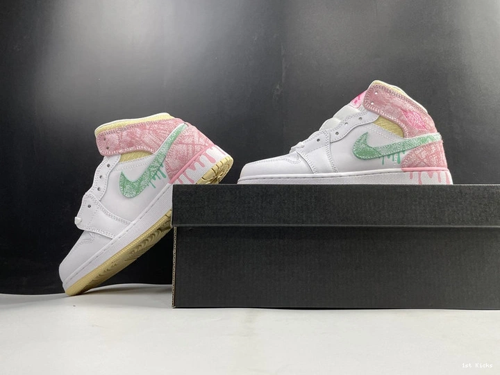 Paint DD1666-100 Drip (GS) Jordan 1 - Mid 0427